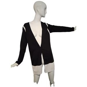 Rafaella Women's size Medium Holiday in Havana Classic Old‎ Money Prep Cardigan